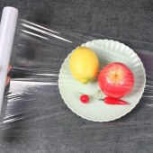 妙洁（MIAOJIE）厨房家用食品级PE材质 免刀撕断点式保鲜膜 可微波加热冷藏  50米*30cm大碗